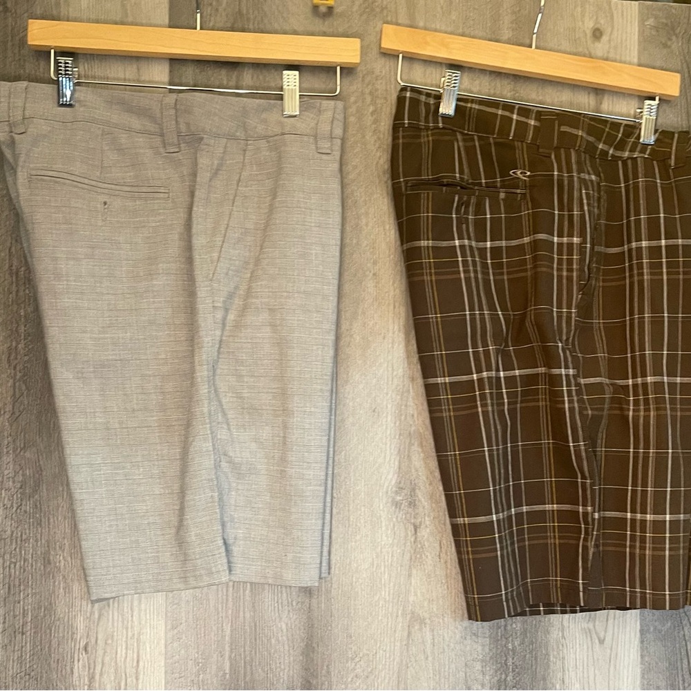 Lot of 2 O’Neill Shorts Men’s Size 34 Surfing Gray & Brown Stripe Poly Blend